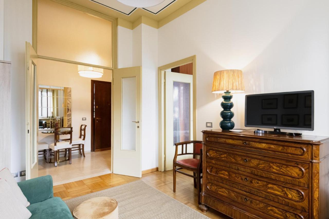 Easylife - Dimora Di Classe In Zona Conciliazione Milan Bagian luar foto