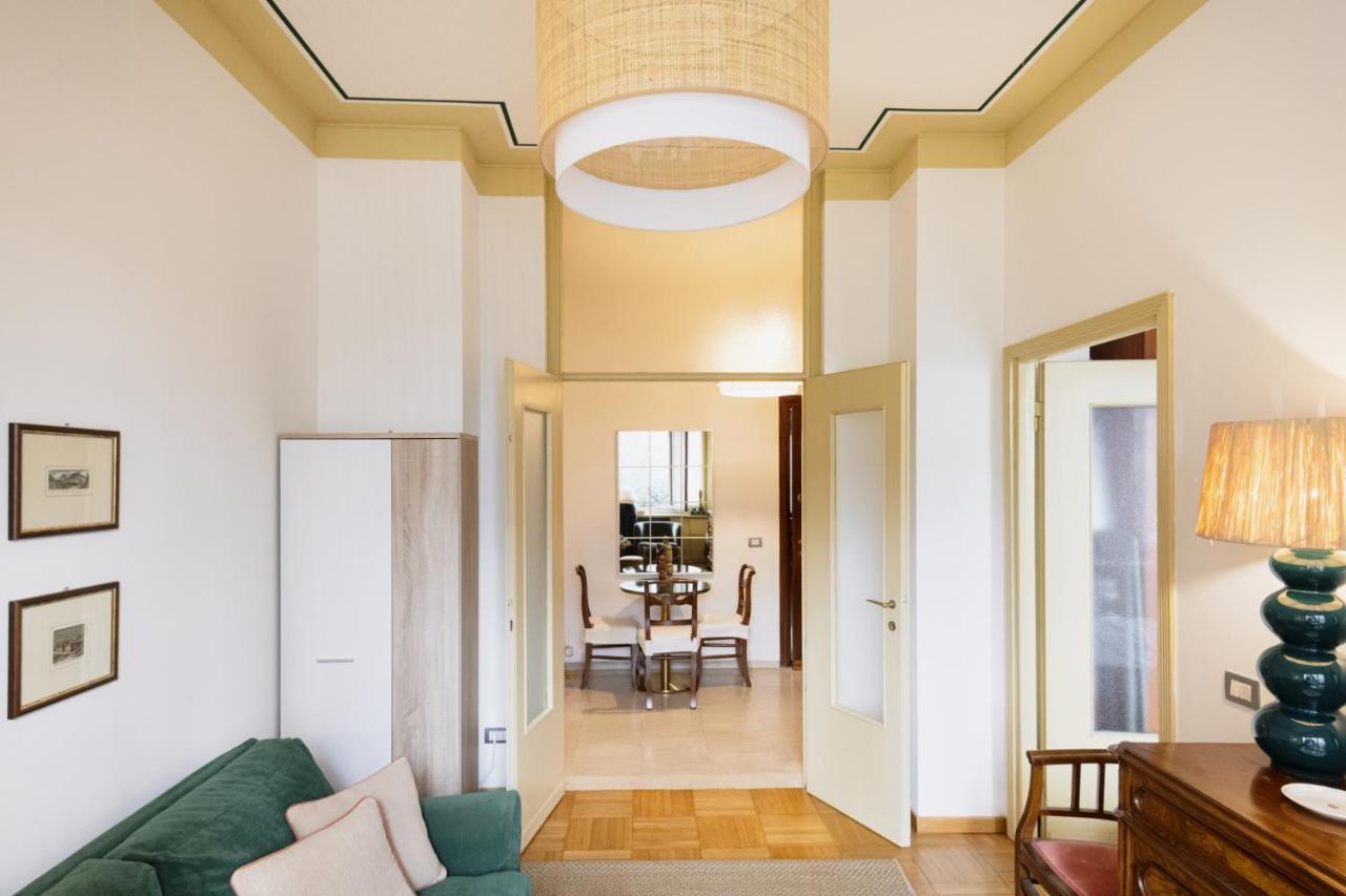 Easylife - Dimora Di Classe In Zona Conciliazione Milan Bagian luar foto